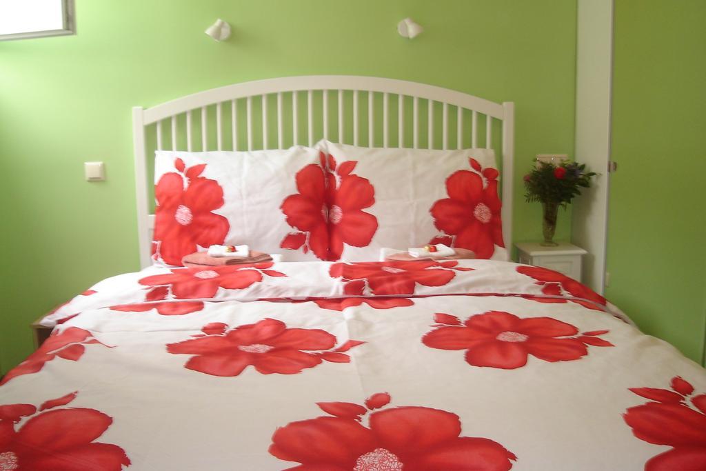 Mkr Family Room Zagabria Esterno foto